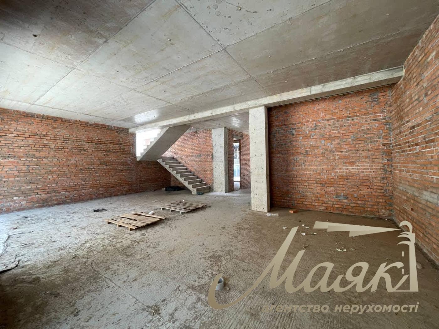Продаж 2-поверхового будинку площею 320 м², Ходосівка, КГ «Нова Ходосівка»