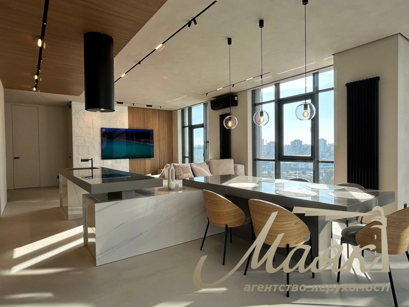 Sale of 2-room apartment residential complex Novopecherskie Lipki, Dragomirova st.