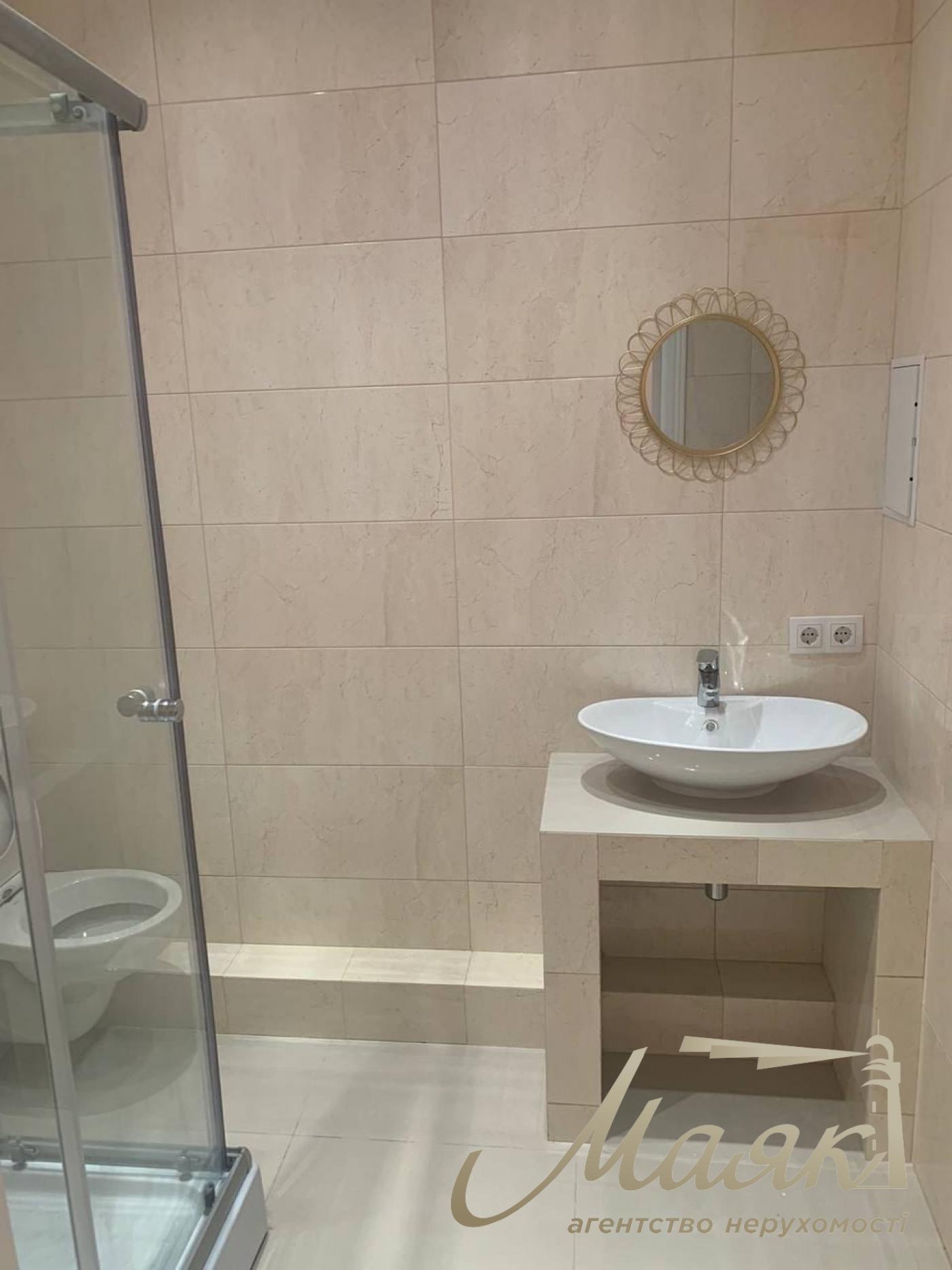 Sale of a 2-room apartment in residential complex 38 Zhemchuzhina.