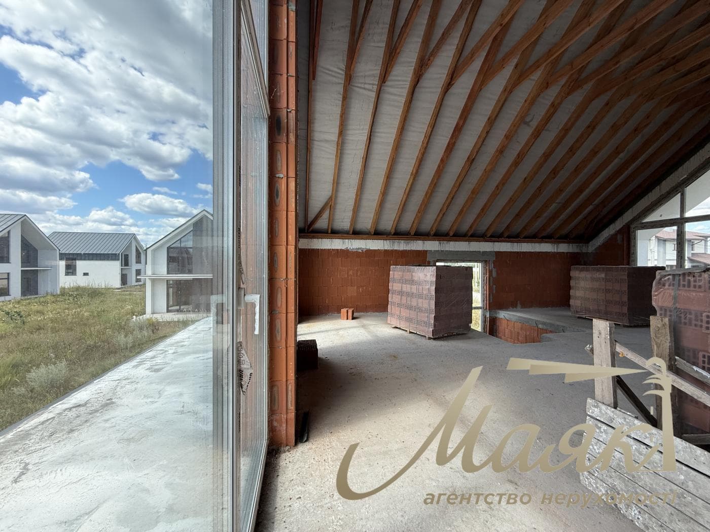 For Sale: 2-Story House (175 m²) in the village of Vyshenky, Kyiv Oblast, Boryspil District