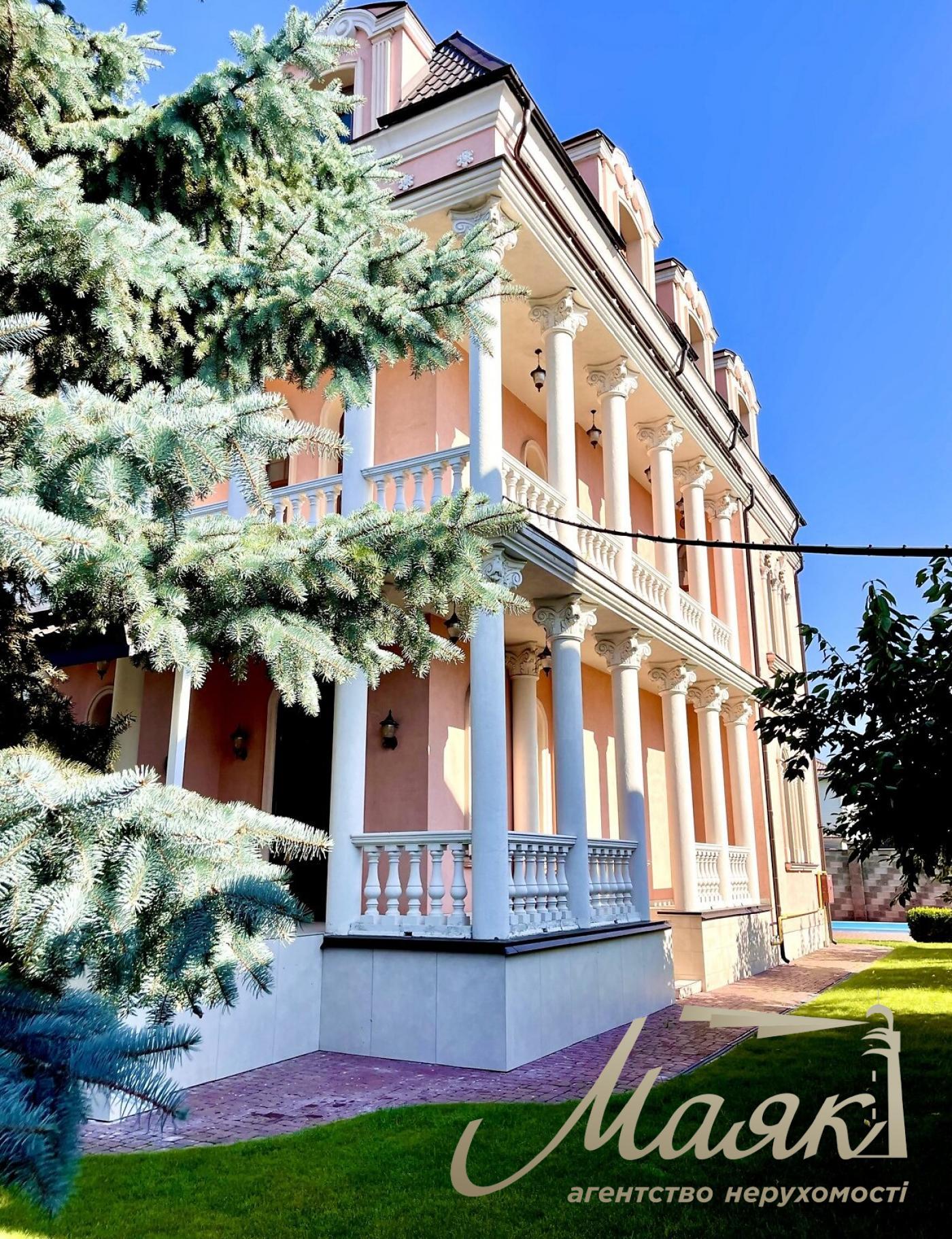 Оренда будинку 800м2 Голосіївський район Київ