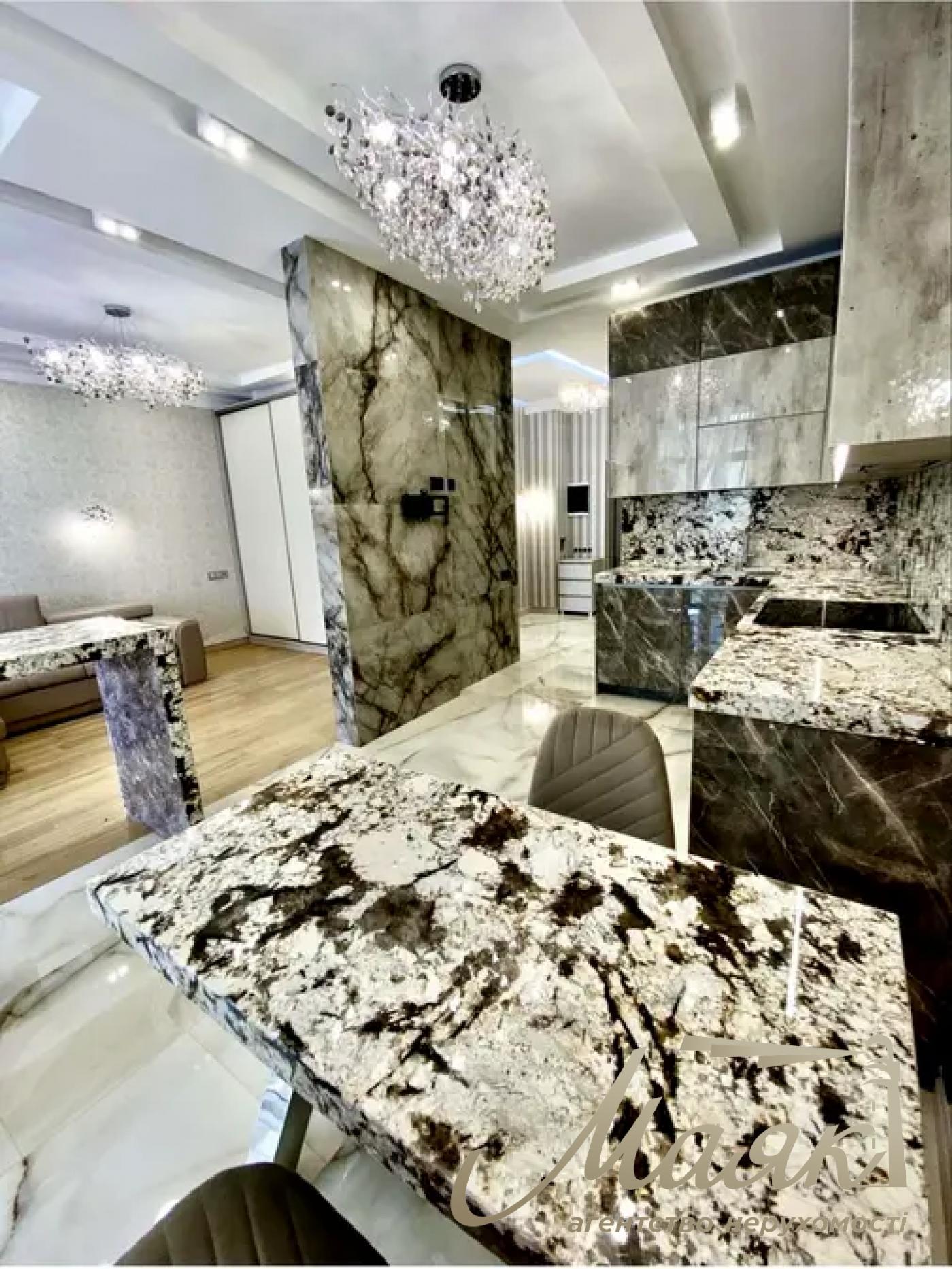 Оренда 1к квартири - студії 47 м², ЖК Французький квартал 1, вул. Саперне Поле