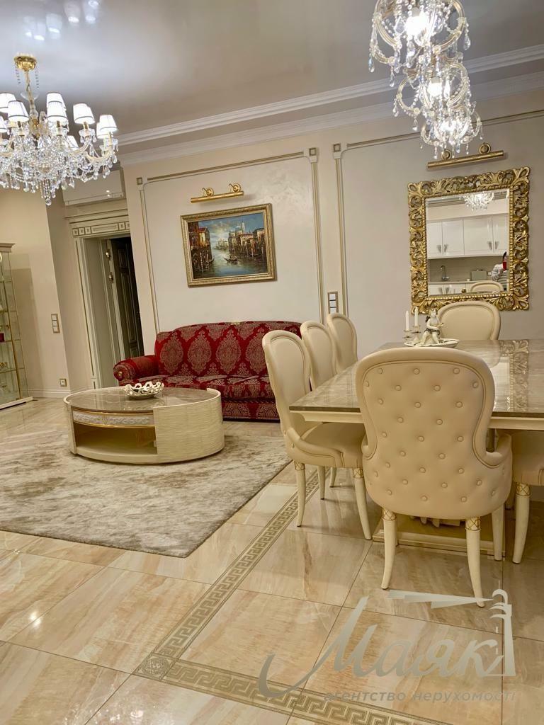 Продаж 4к квартири бульвар Лесі Українки, Печерськ