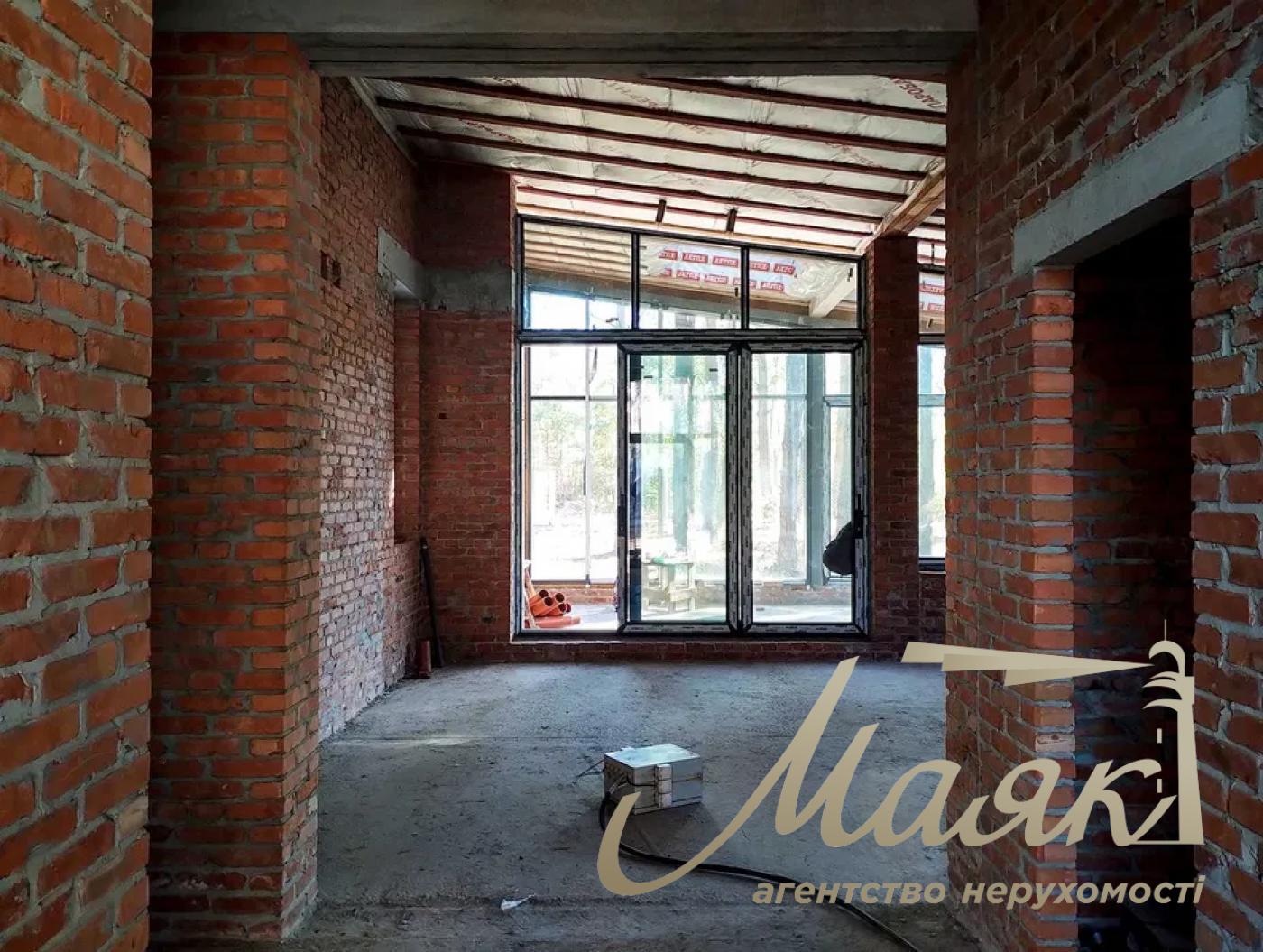 Продажа нового дома в лесу — стильный современный коттедж в селе Зазимье, Броварский район.