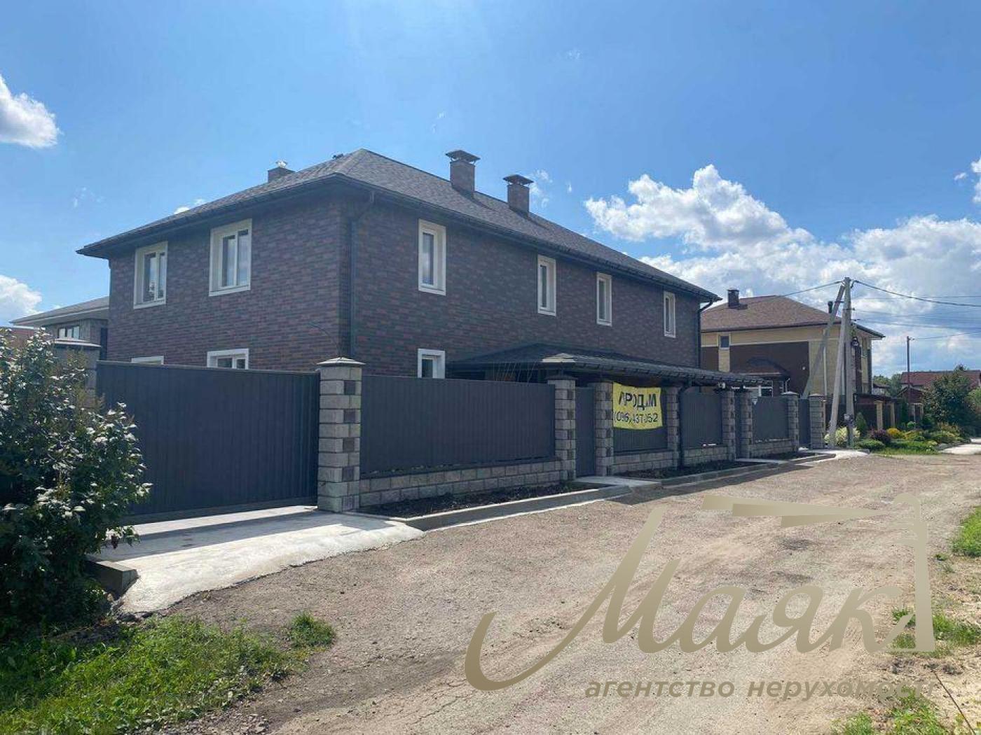 Продажа нового 2-х этажного дома 118 кв.м. Деснянский район. Свой двор.