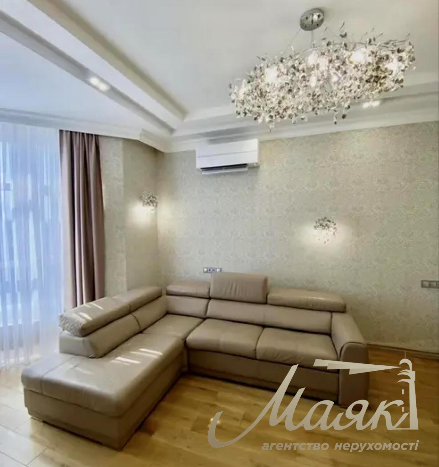 Оренда 1к квартири - студії 47 м², ЖК Французький квартал 1, вул. Саперне Поле