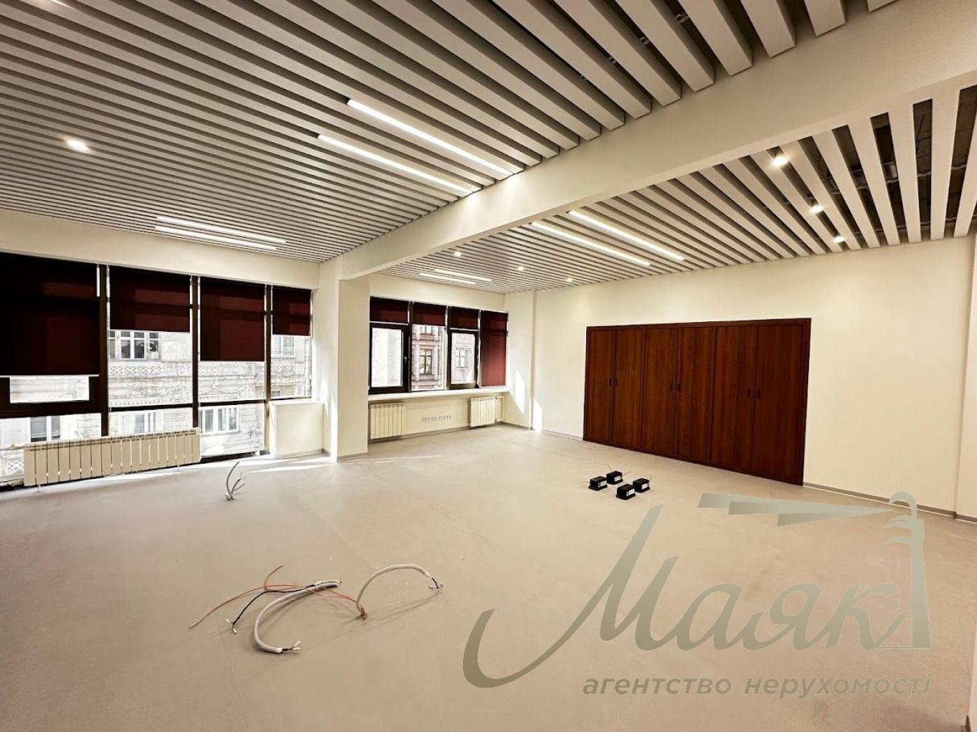 Продажа офиса 400 м², Киев