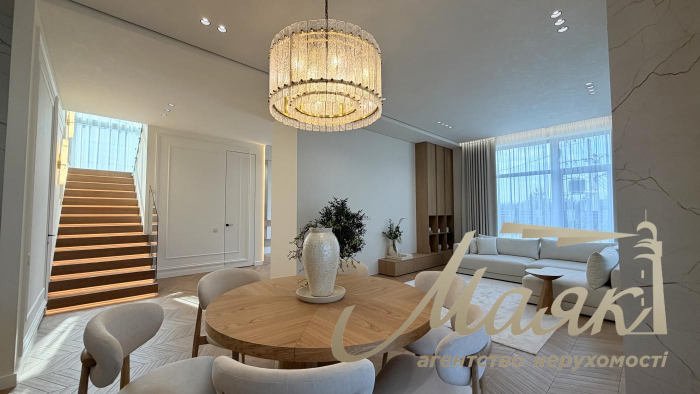 Продаж 2-х поверхового будинку 246м2, Ходосівка