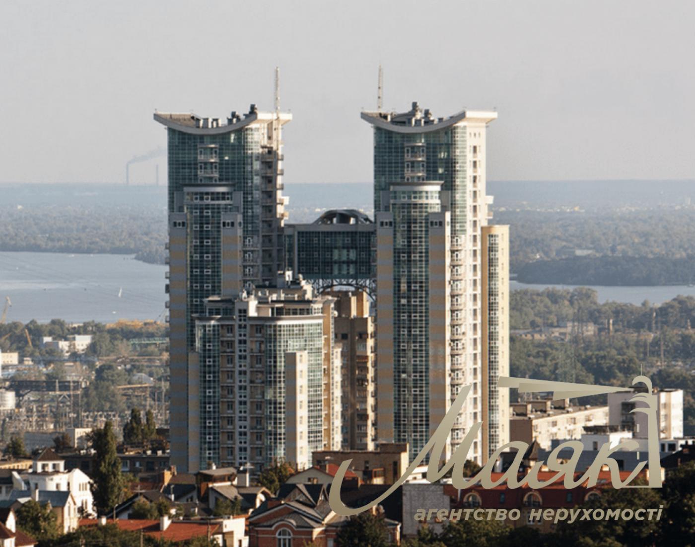 Rent 2-room apartment residential complex Triumph (Pechersk)