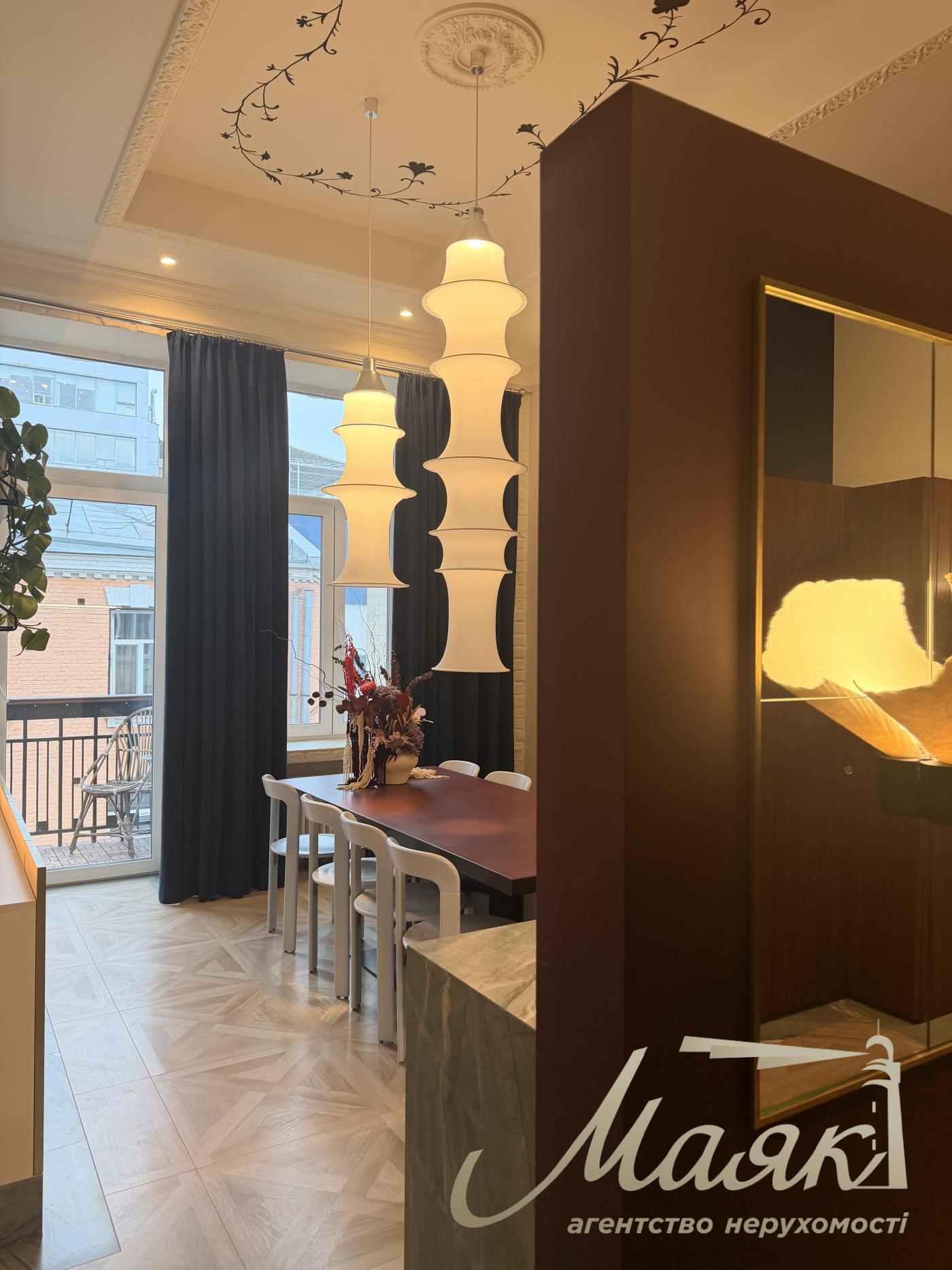 Office for rent in the Center, Shota Rustaveli str.