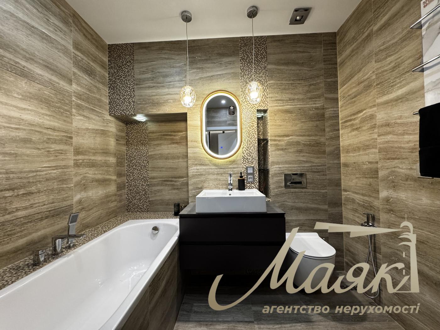 Продаж 2-х кімнатної квартири в ЖК Новопечерська Вежа