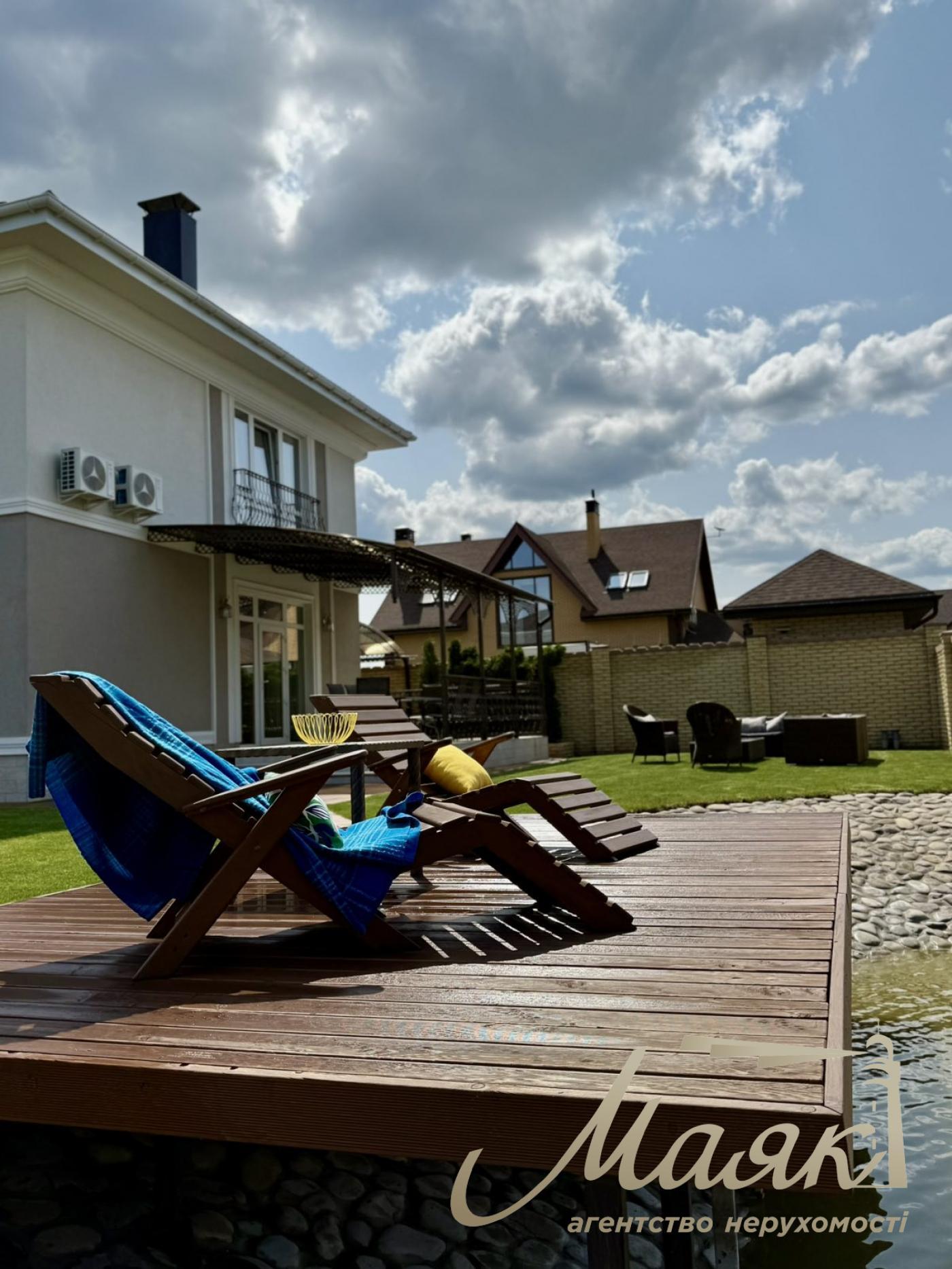 Продаж будинку в КМ Розкішне, село Романків, Обухівська траса