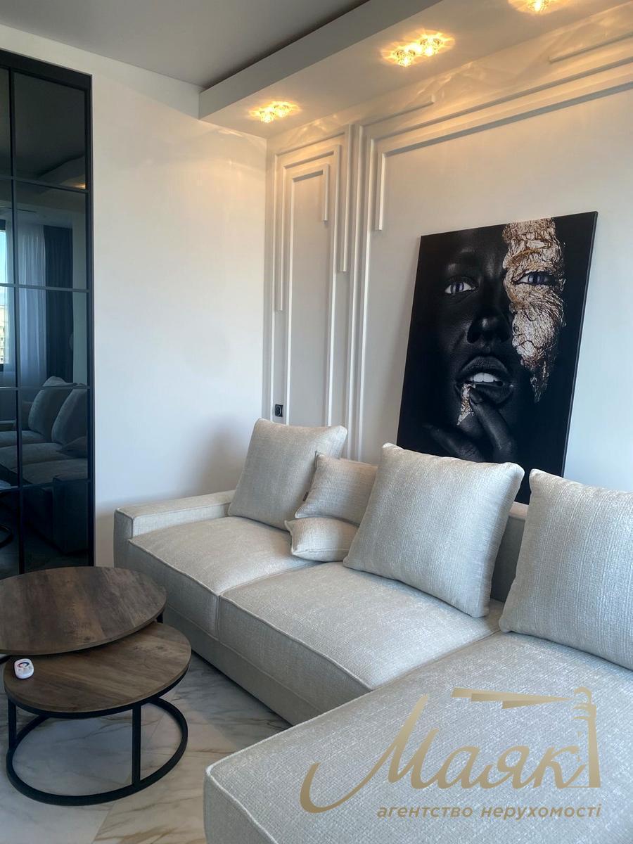 Продажа 3-х комнаной квартиры в ЖК Дельмар