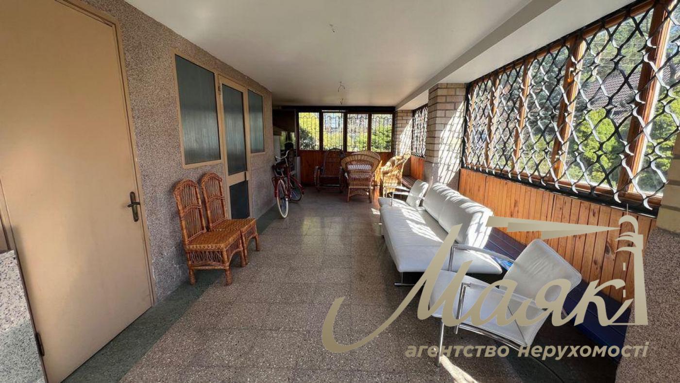 Продаж 2х-поверхового будинку 223м2 в с.Козин, вул. Старокиївська, 23.2 сотки землі, Обухівський район, Київська область