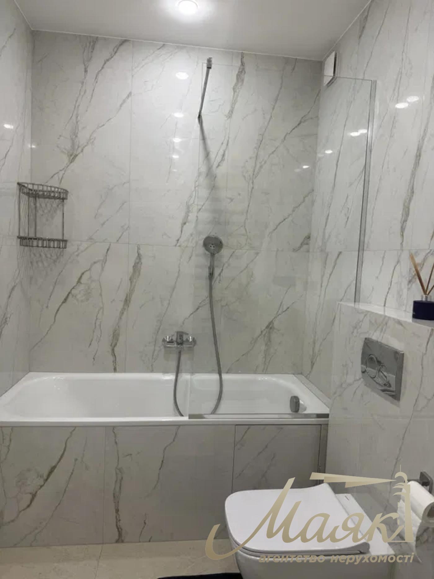 Rent 3-bedroom apartment in White Lines Residential Complex, Goloseevsky district, Kyiv