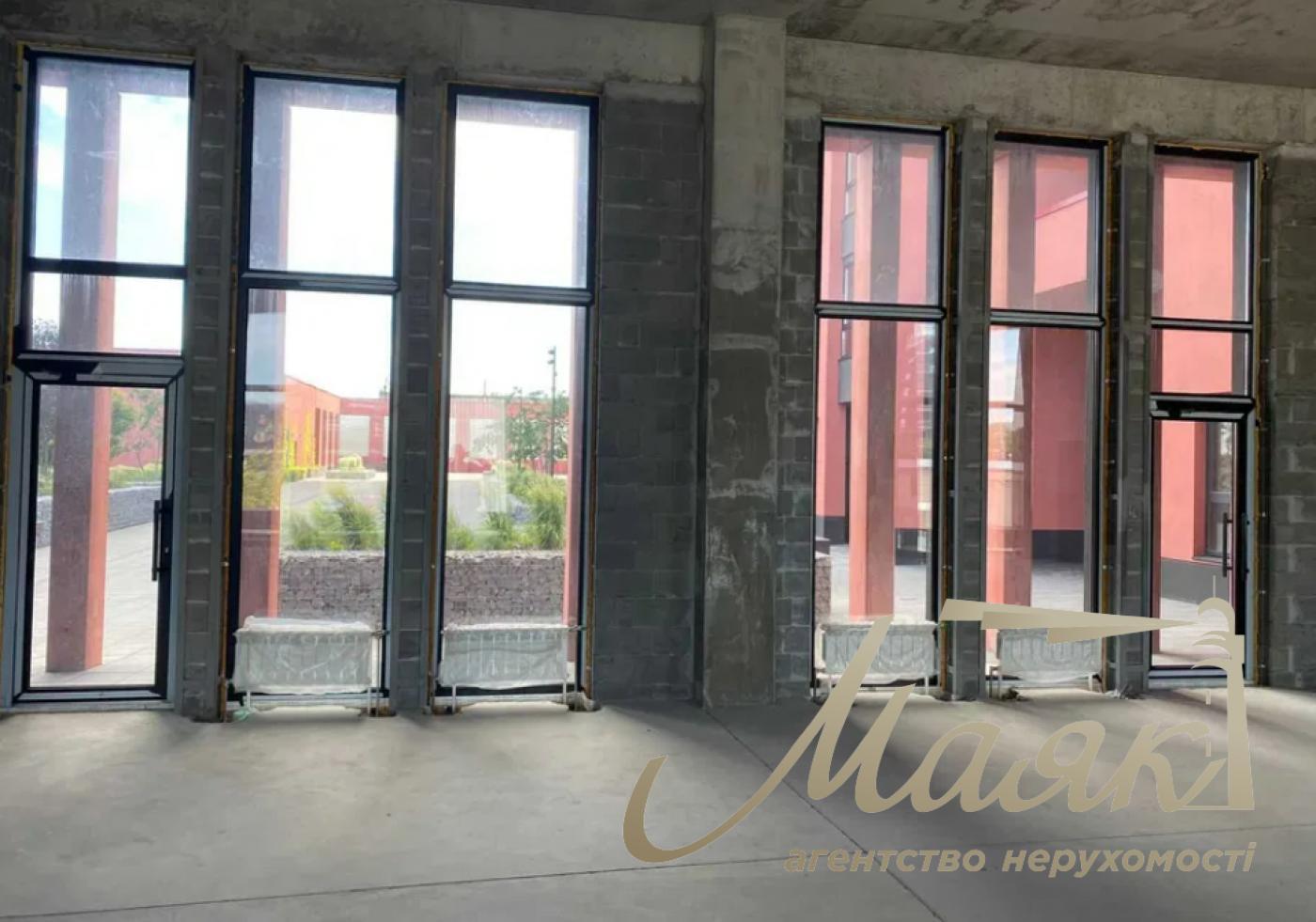 Office for rent 700 m2, Naberezhno-Rybalskaya st. 27.