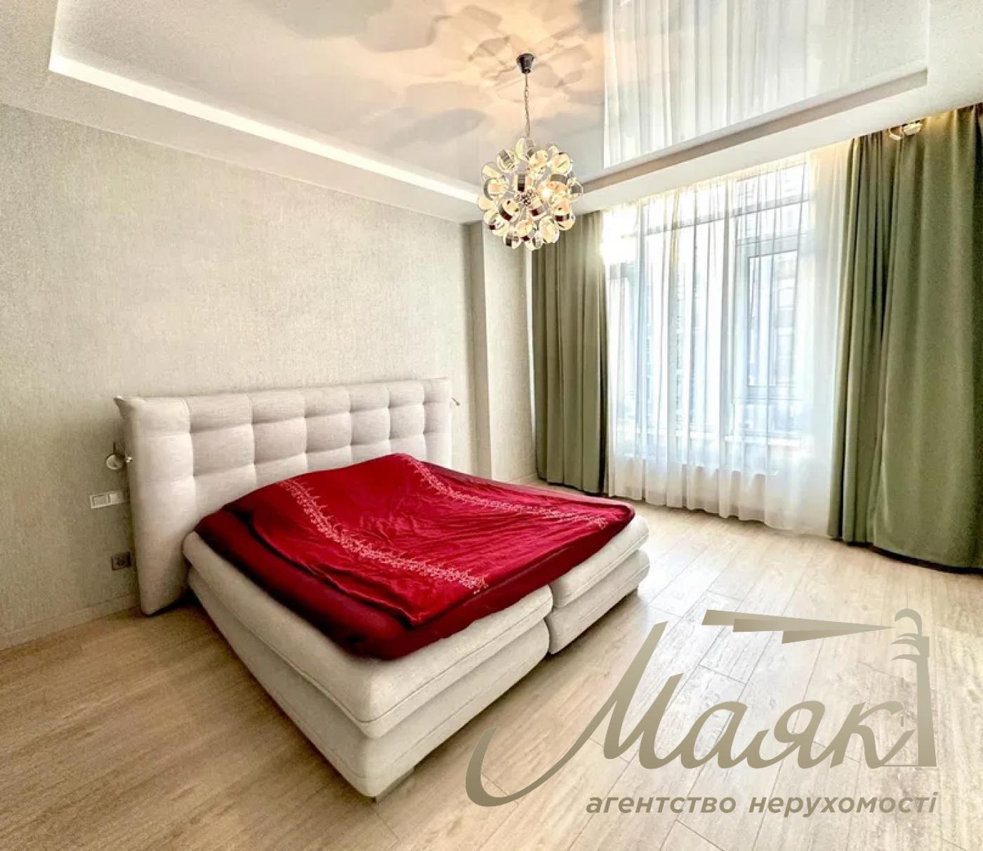 Sale of a 1-bedroom apartment with a view, 63 m2 in the residential complex Boulevard of Fountains, Sapernoye Pole
