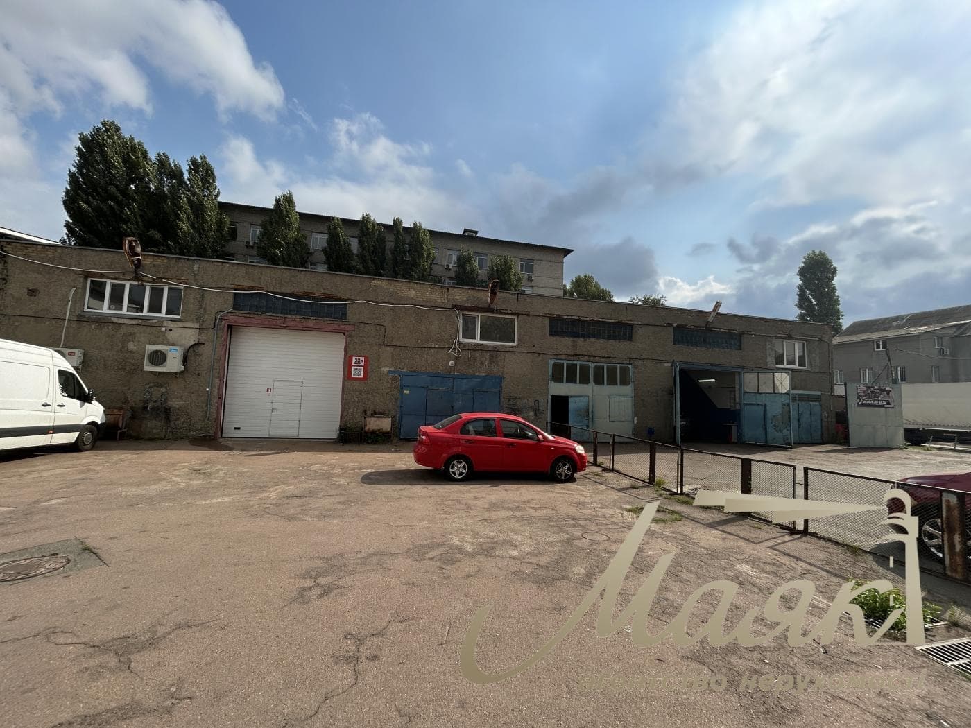 For sale commercial complex Podolskiy district, Kirillovskaya str.