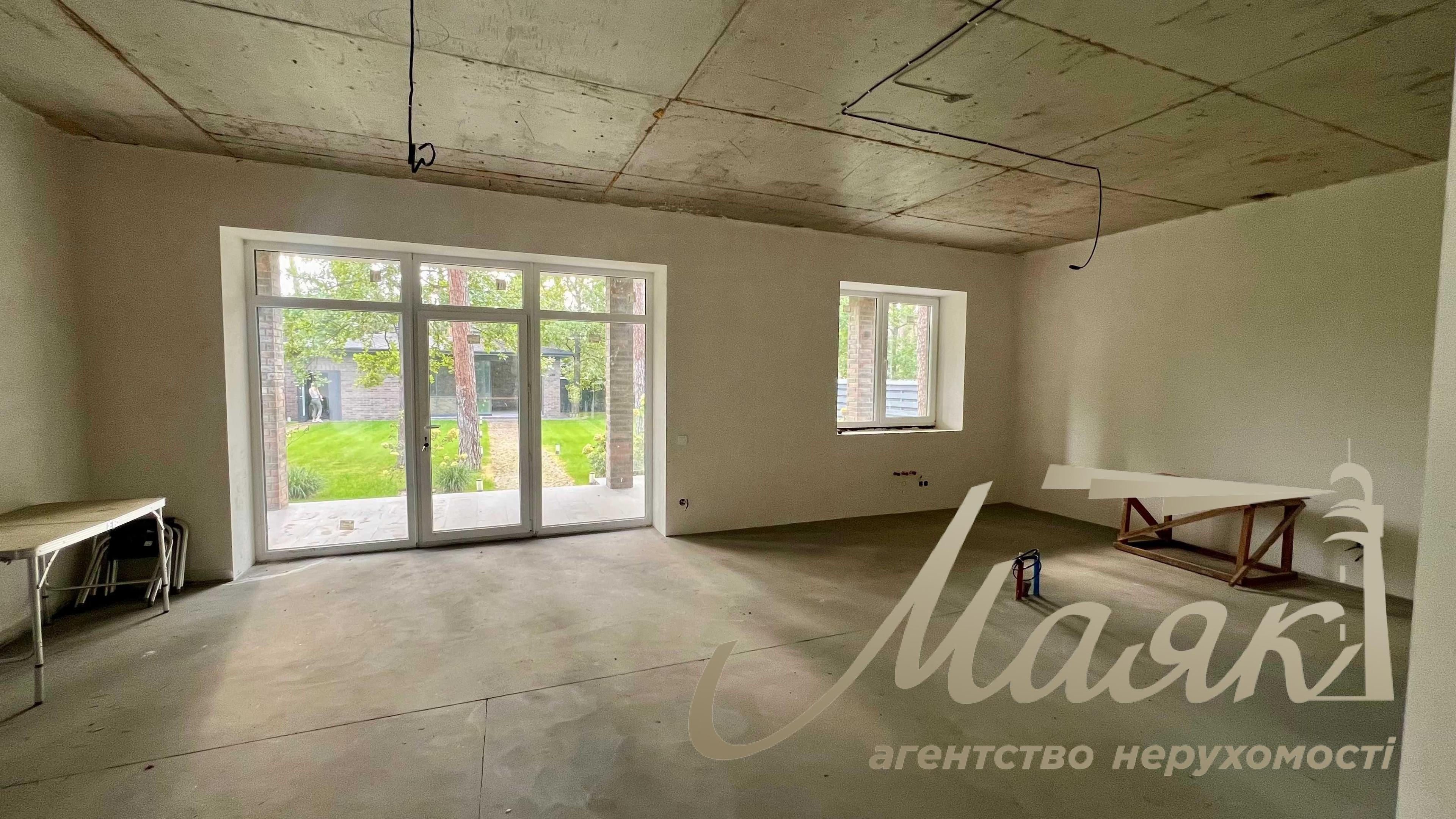 Продажа нового дома в невероятно живописном месте среди сосен, пгт Плюты, Киевская область, Обуховский район.