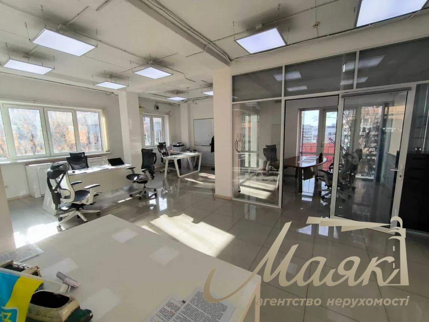 Office for rent on Vasyl Tyutyunnika street, Pechersk, Kyiv