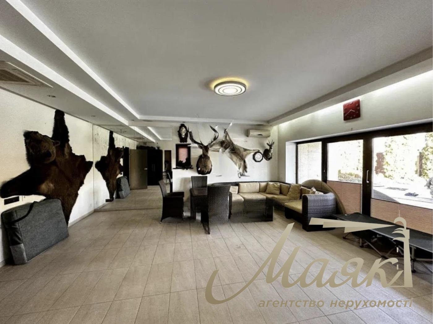 Аренда 2-х этажного дома 321м2 + гостевой дом, Остров Водников, Голосеевский район