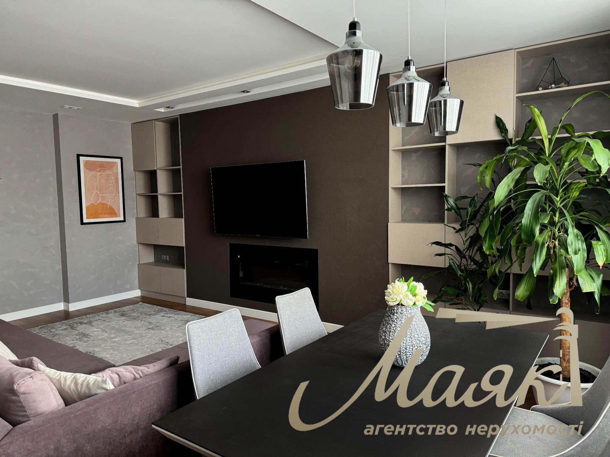 Продаж 4к квартири ЖК Молодіжний Квартал, вул. Чавдар, Осокорки