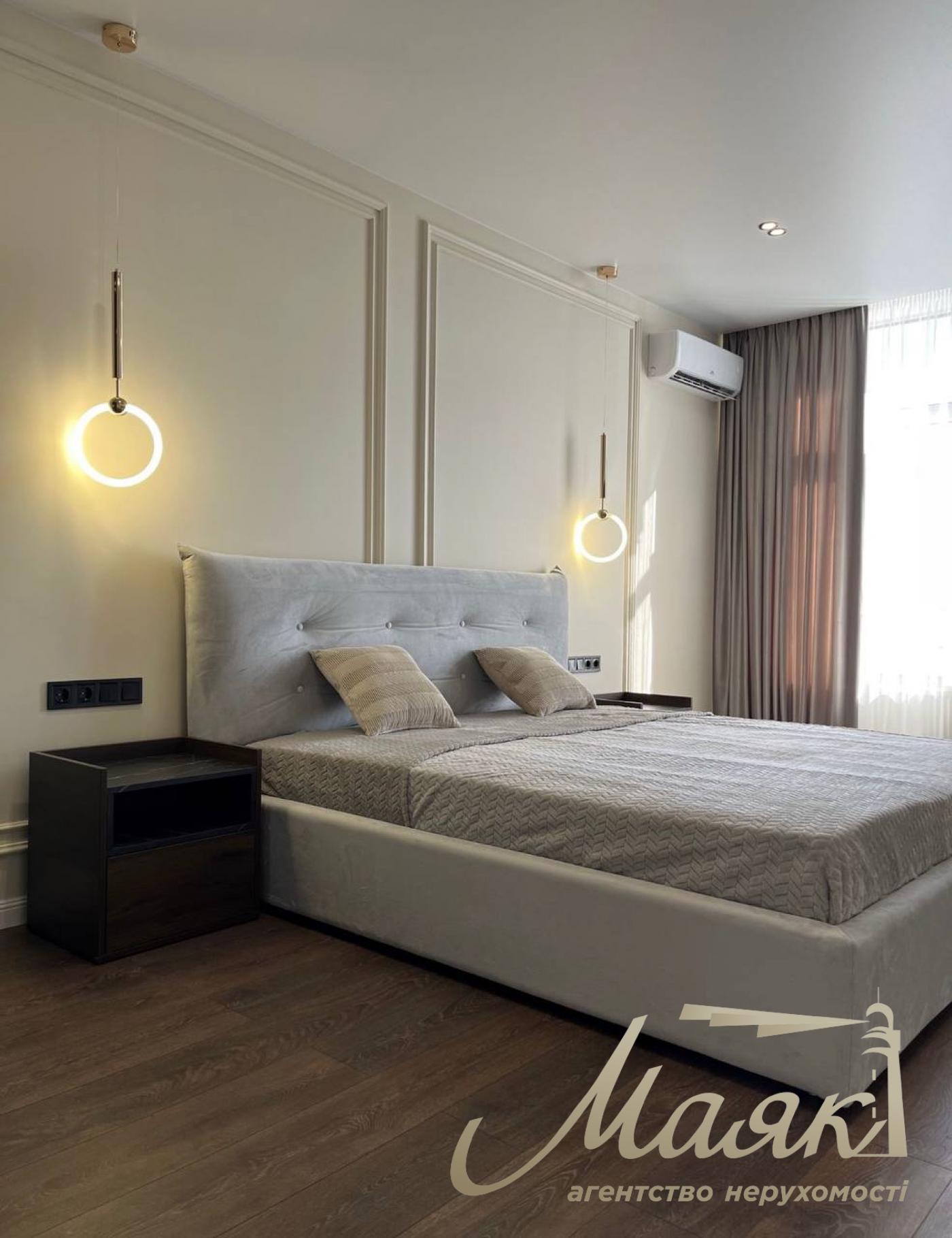 Продаж 2к квартири за переуступкою ЖК Русанівська Гавань, вул. Микільсько-Слобідська