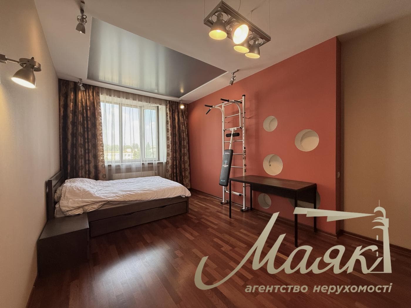 Оренда 3-кімнатної квартири площею 136 м², ЖК «Творець», Печерськ