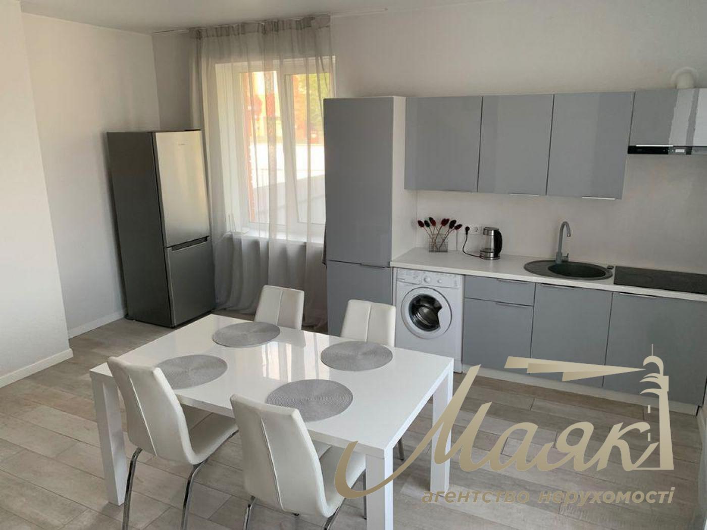 Продажа 2х-этажного таунхауса 150м2 в с.Вита литовская (Чапаевка) Голосеевский район, Киев/Козин