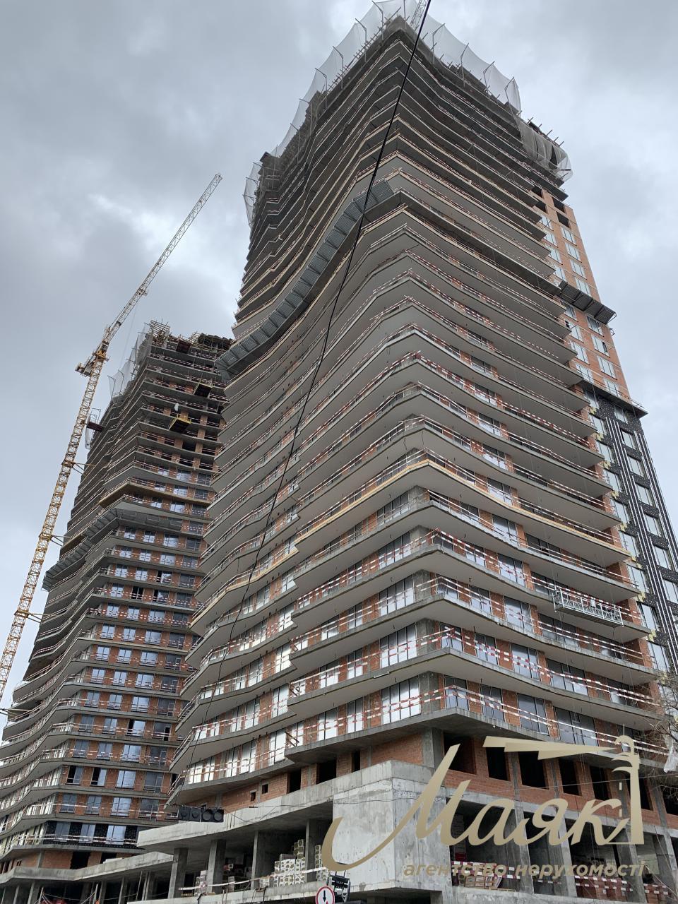 Продаж 2-к квартири під офіс в ЖК DIADANS вул.Євгена Коновальця