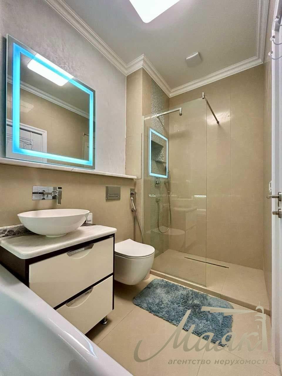 Оренда 2-кімнатної квартири в ЖК Кадор, 105м², Голосіївський район, Центр, Київ