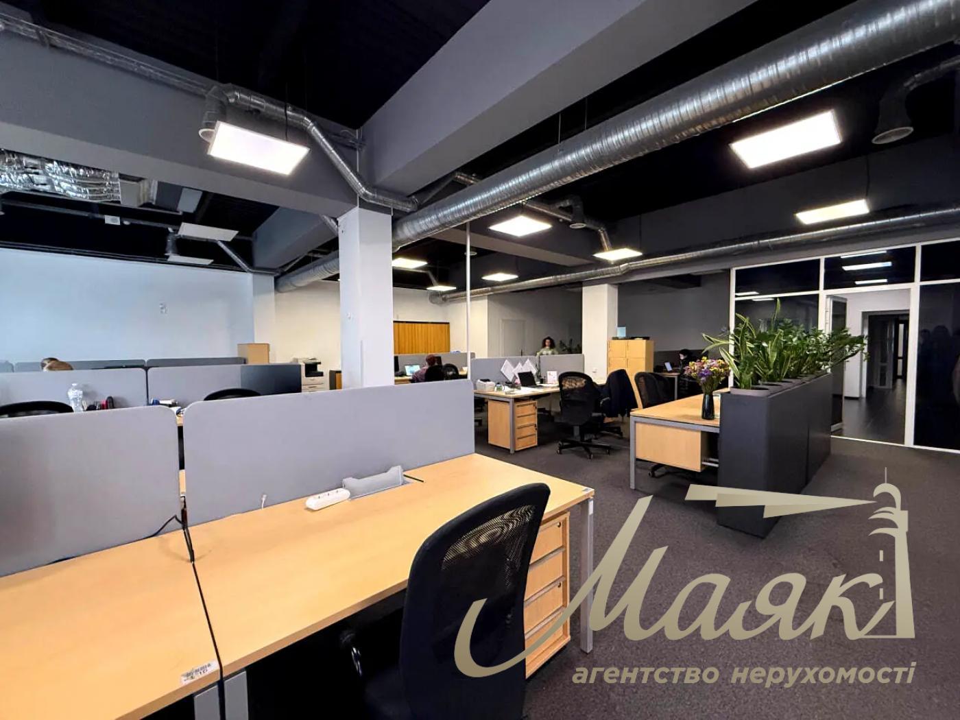 Оренда офісу 630 м2 у БЦ вул.Гайдара 58/10, Олімпійська