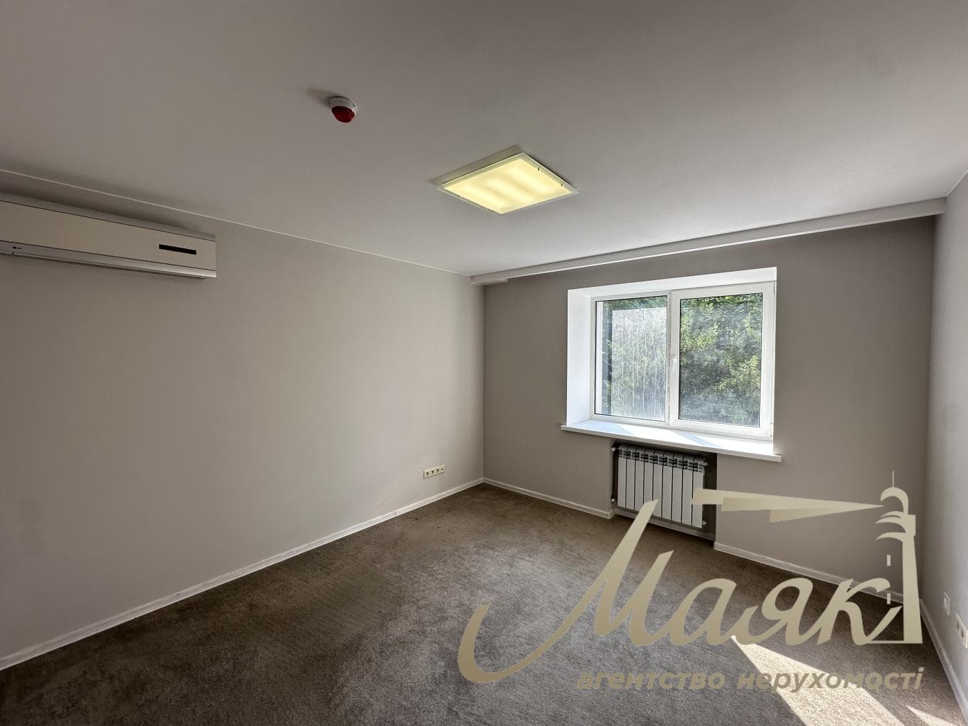 Оренда офісного приміщення з ремонтом (220 м²) на вул. Голосіївська, 7, корпус 1
