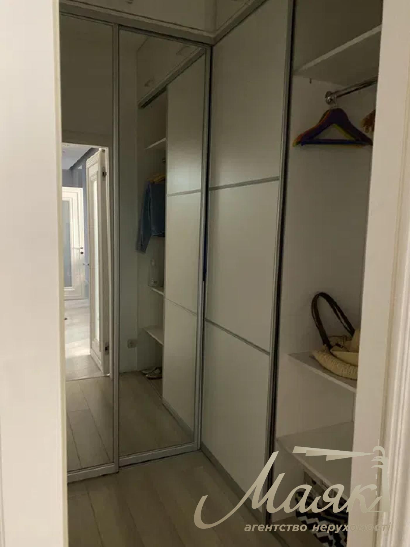 Аренда 3-к квартиры ЖК Централ Парк, Печерский р-н