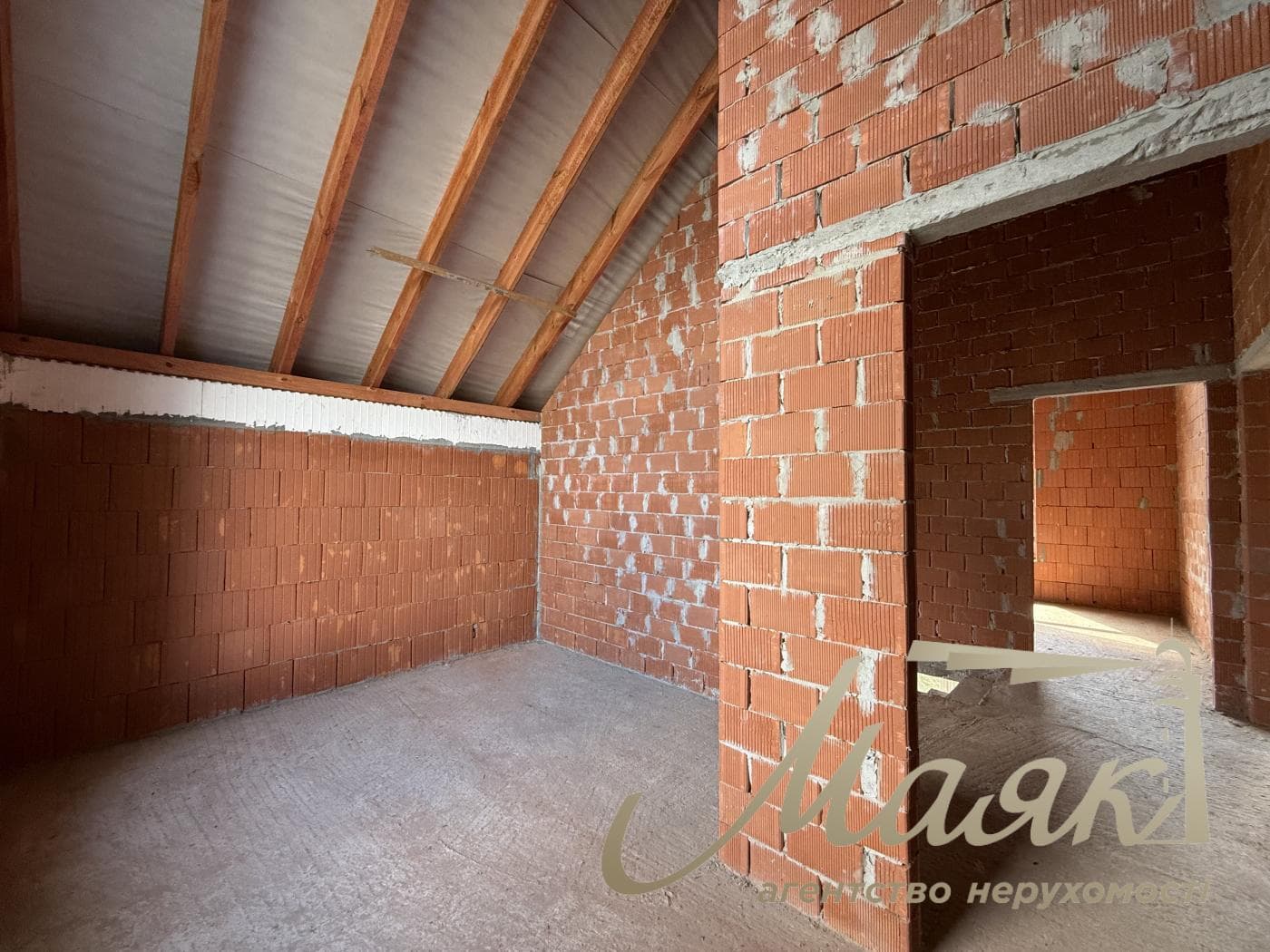 For Sale: 2-Story House (175 m²) in the village of Vyshenky, Kyiv Oblast, Boryspil District