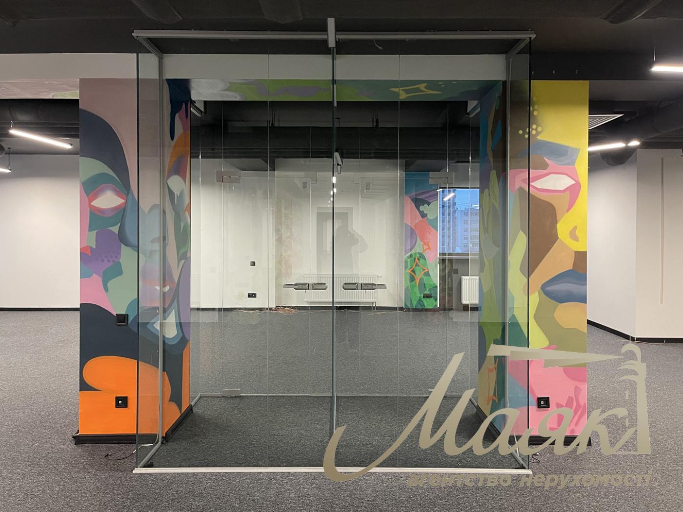 Аренда офисного помещения 561м2 в БЦ по ул.Саксаганского