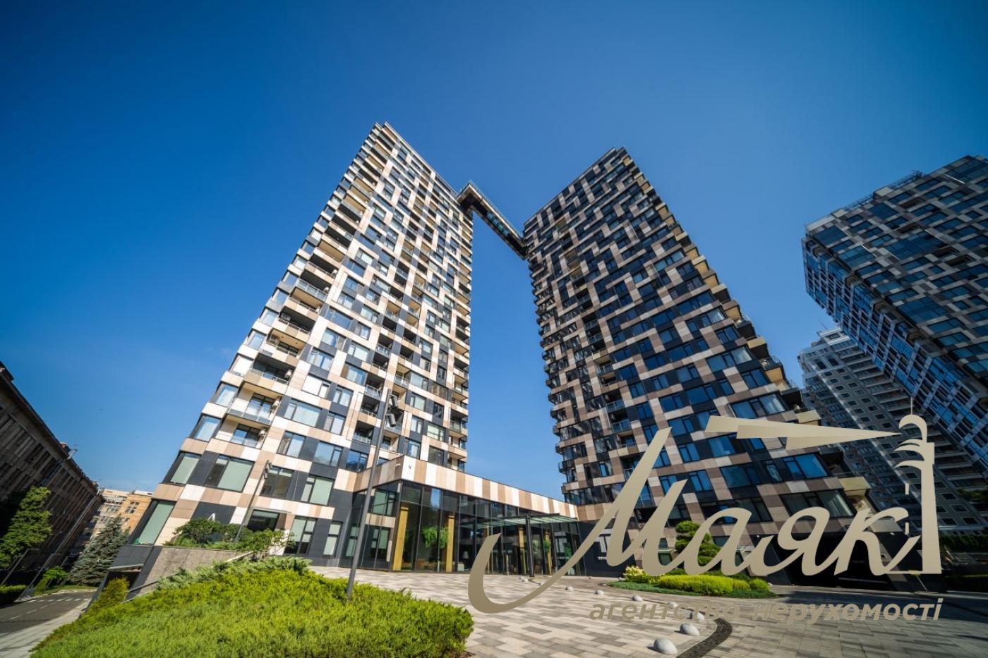 Rent 4 room apartment in LCD LCD Tetris Hall, Delovaya street, Pechersk, Kiev