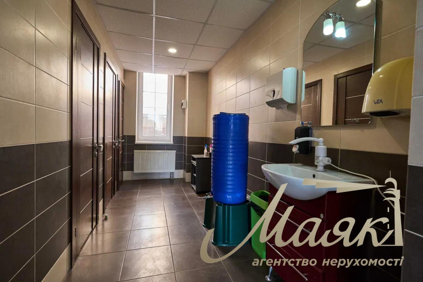 Аренда ОСЗ 1084 кв.м. по ул. Отто Шмидта, Татарка, Подол