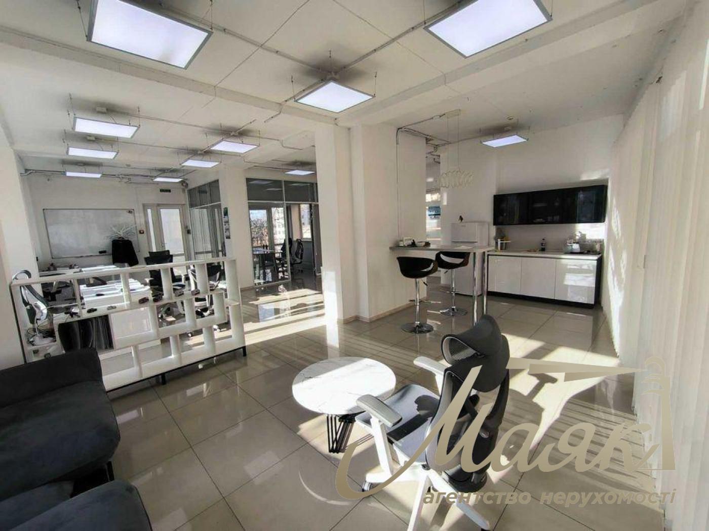 Office for rent 95 sq.m. Pechersk, Center