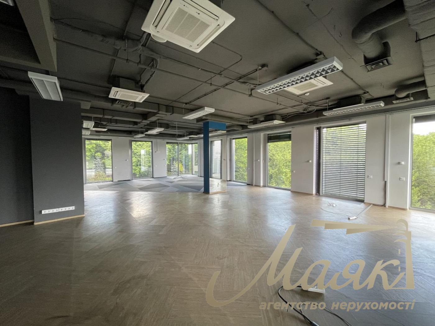 Office rent 860m2 in the center, st. Leipzigskaya, Pechersk