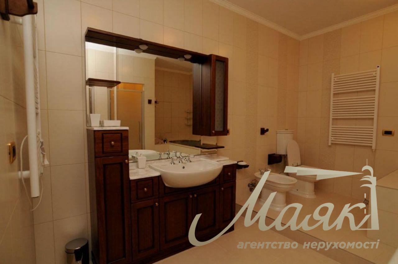 Продажа 3-к квартира ул. Антоновича, Центр, г. Киев