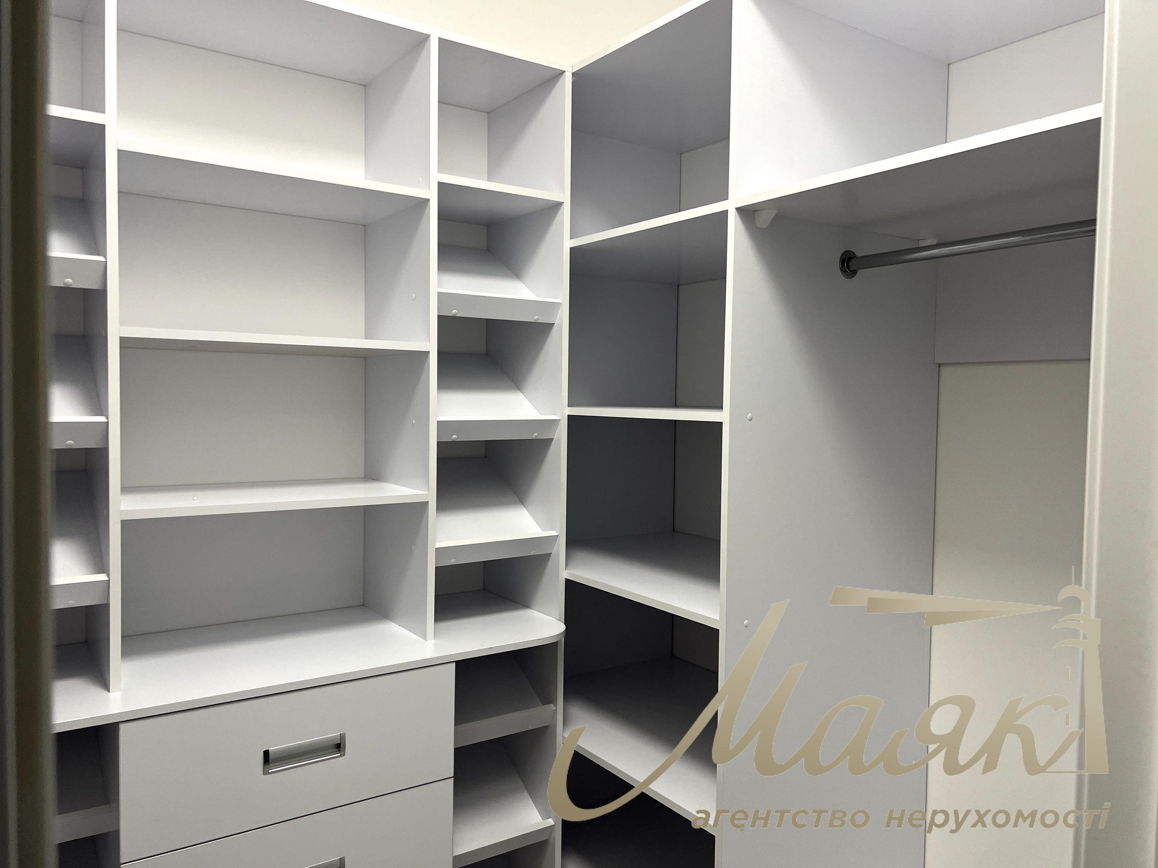 Продаж 1-кімнатної квартири 55м² у ЖК "ЖК Podil Plaza Residence" Шевченківський, Поділ.