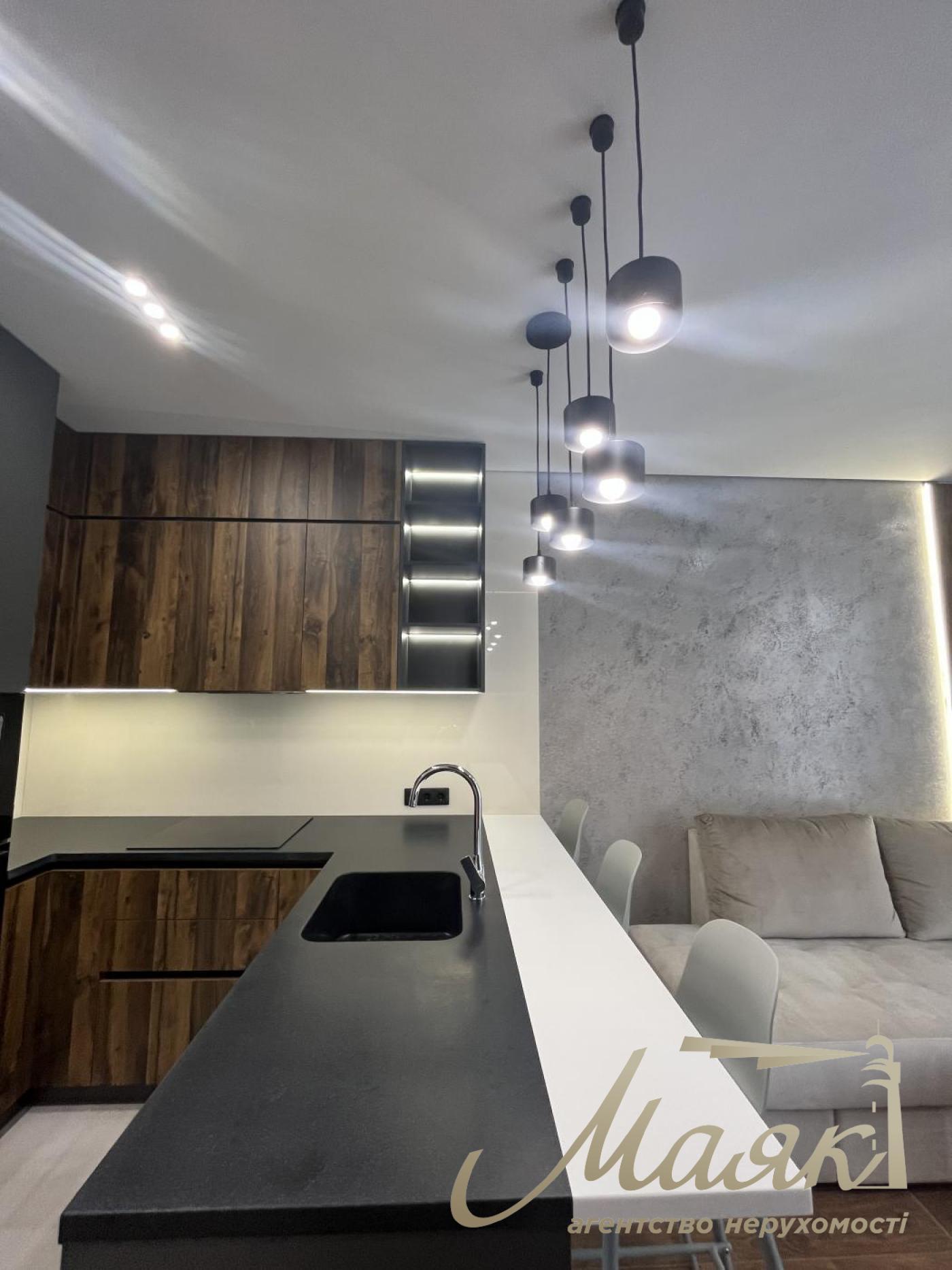 Оренда 3-х кімнатної квартири в ЖК Французький квартал-2 Предславинська, Печерський район.