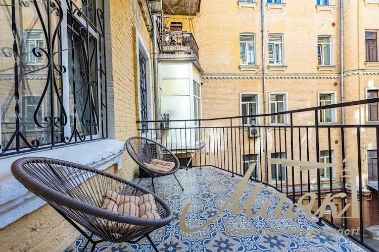 Apartment for sale 70m2 Saksaganskogo str. 15, Shevchenko district, Center