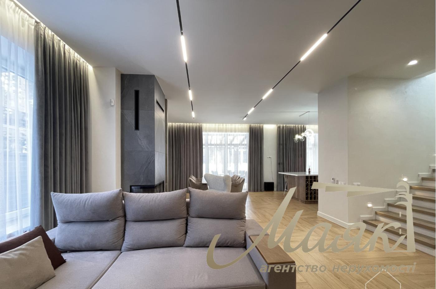 Продажа 2-х этажного дома 255м2, Ходосовка