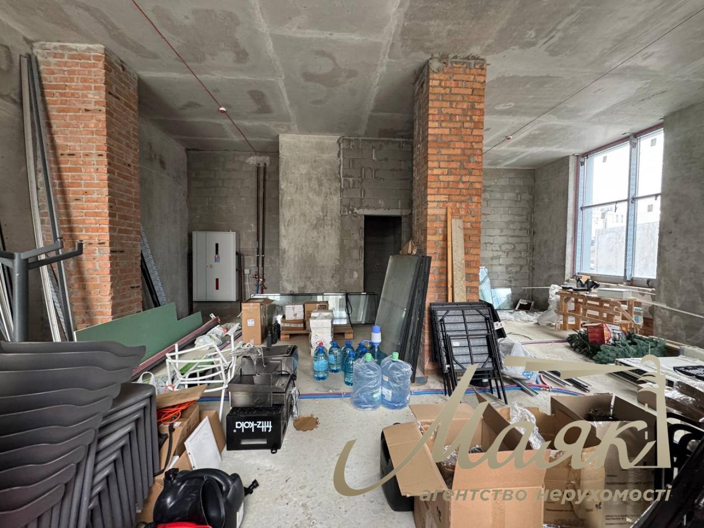 Rent commercial, frontage 63.3m2, LCD Sweetlopark!