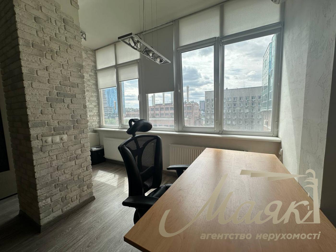 Аренда 1 комнатной квартиры в ЖК Елегант, ул.Жилянская 118, метро Университет