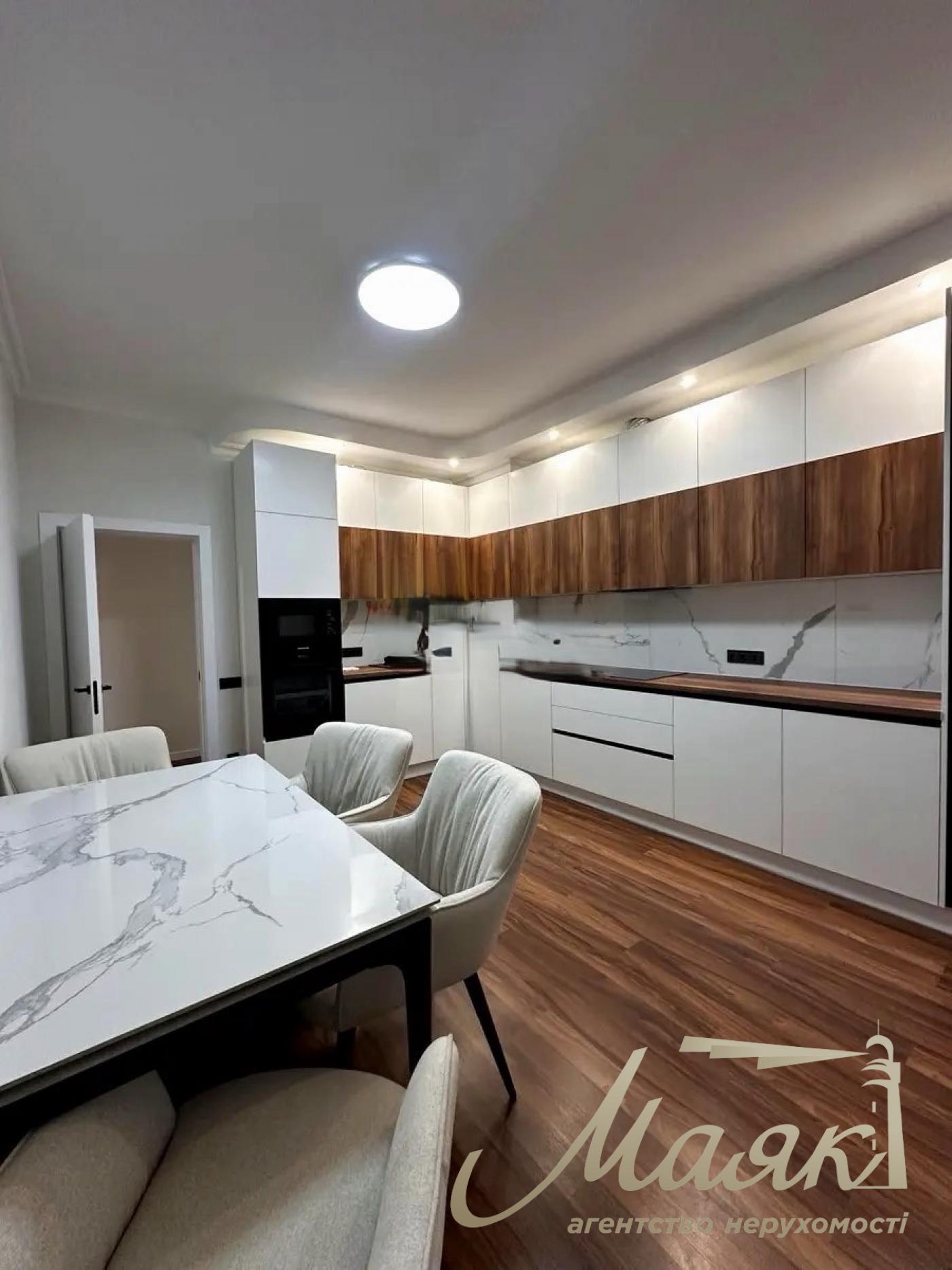 Продажа 3х-комнатной квартиры 86м2 в ЖК «Новопечерские Липки» ул. Андрея Верхогляда ул. (Михайла Драгомирова), 12, Печерский район