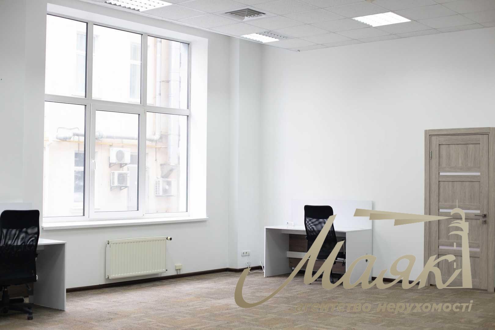 Office for rent 165m2 in BC Business City, Pimonenka 13
