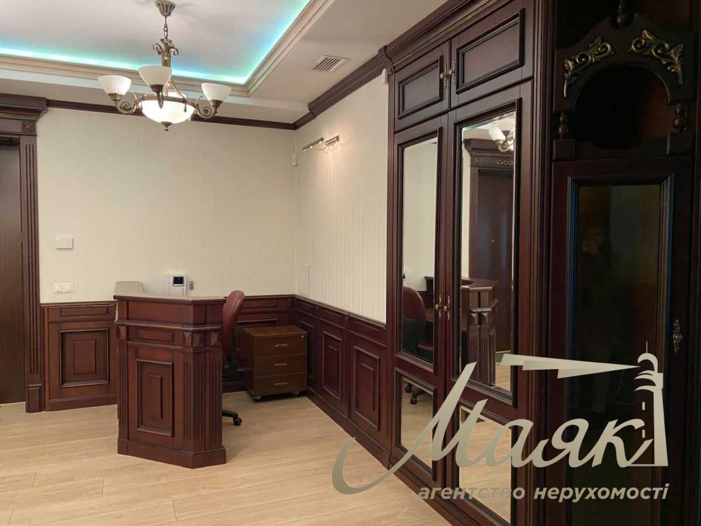 Аренда офиса 220м2 в ЖК Липская башня